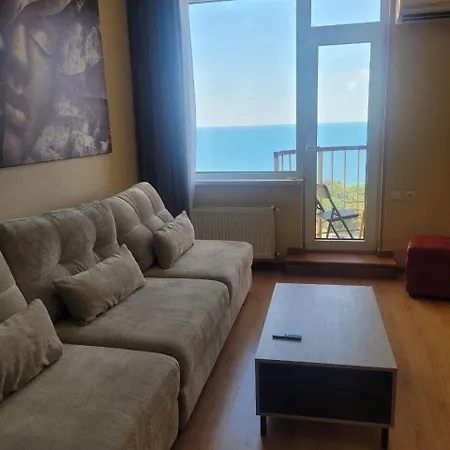Arkadia Sea View, Balcony, Jacuzzy, 75