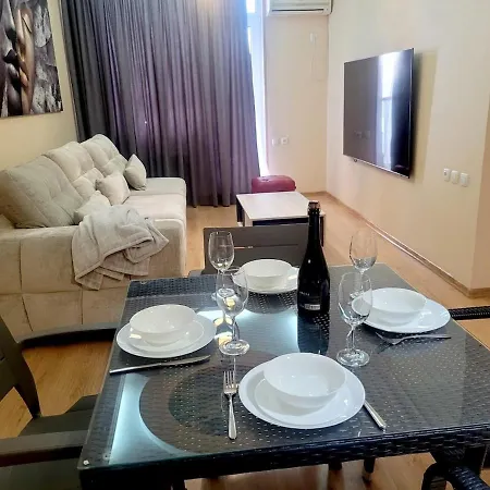 Arkadia Sea View, Balcony, Jacuzzy, 75